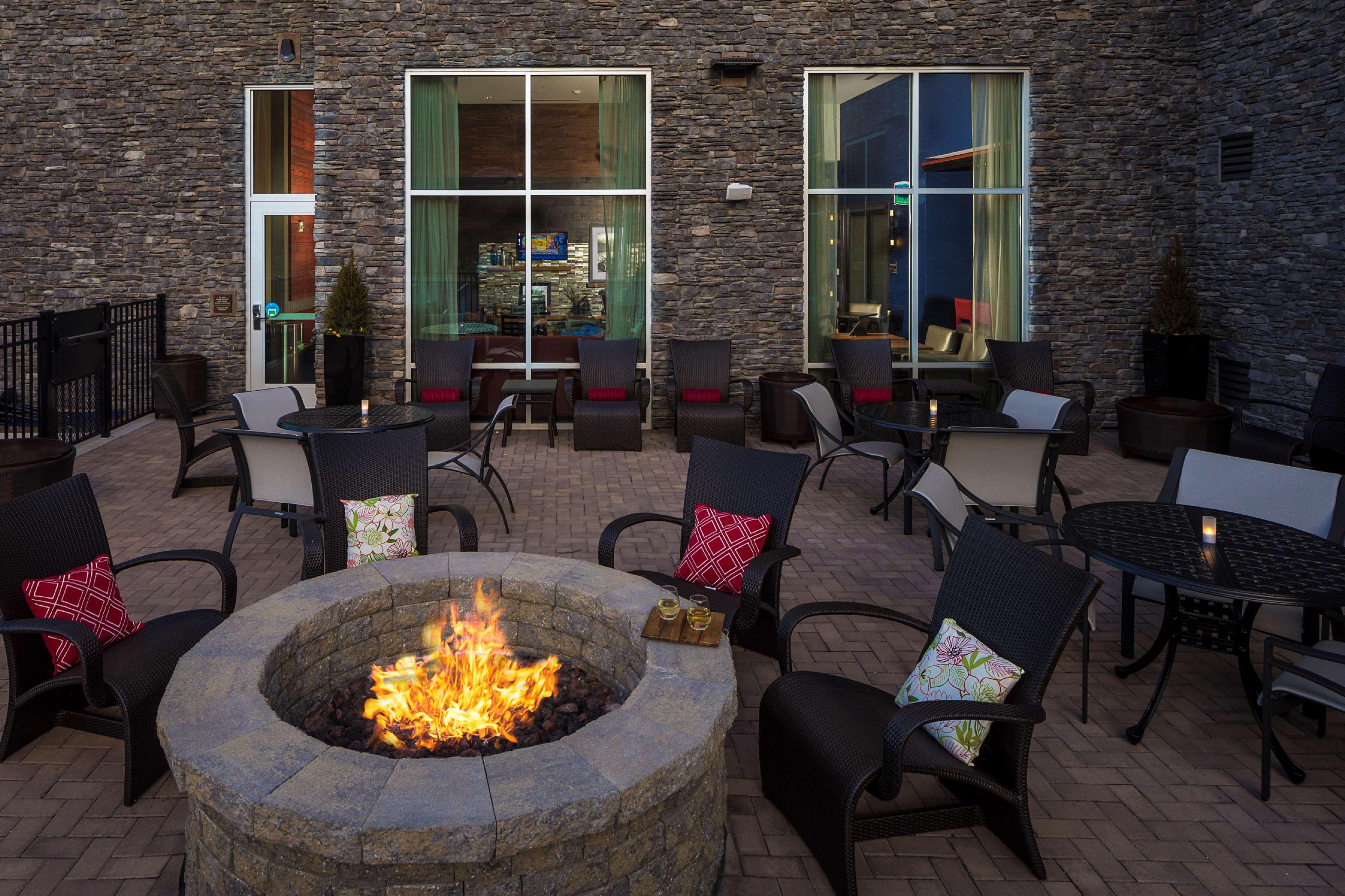 Hampton Inn & Suites-Asheville Biltmore Village, Nc Bagian luar foto