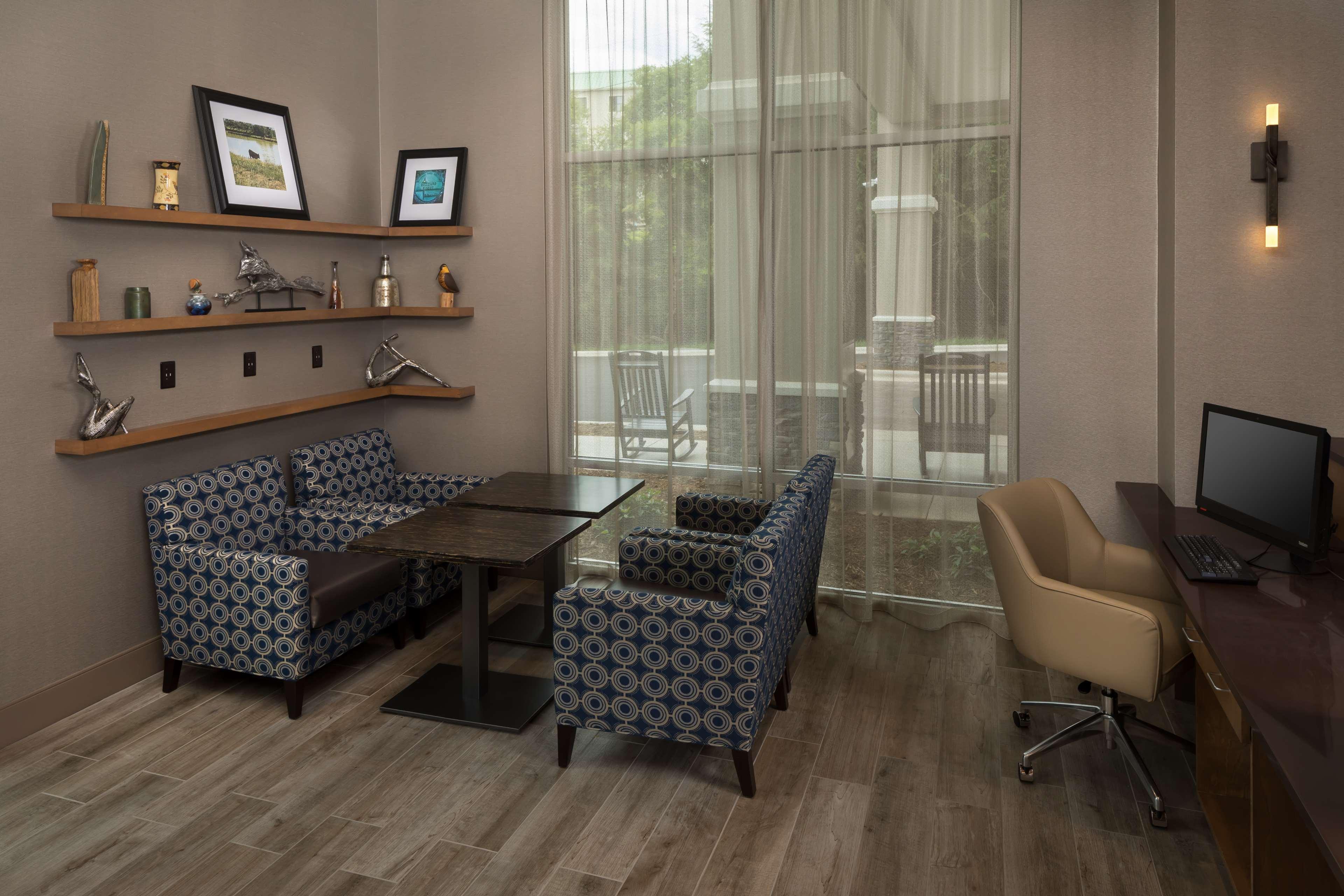Hampton Inn & Suites-Asheville Biltmore Village, Nc Bagian luar foto