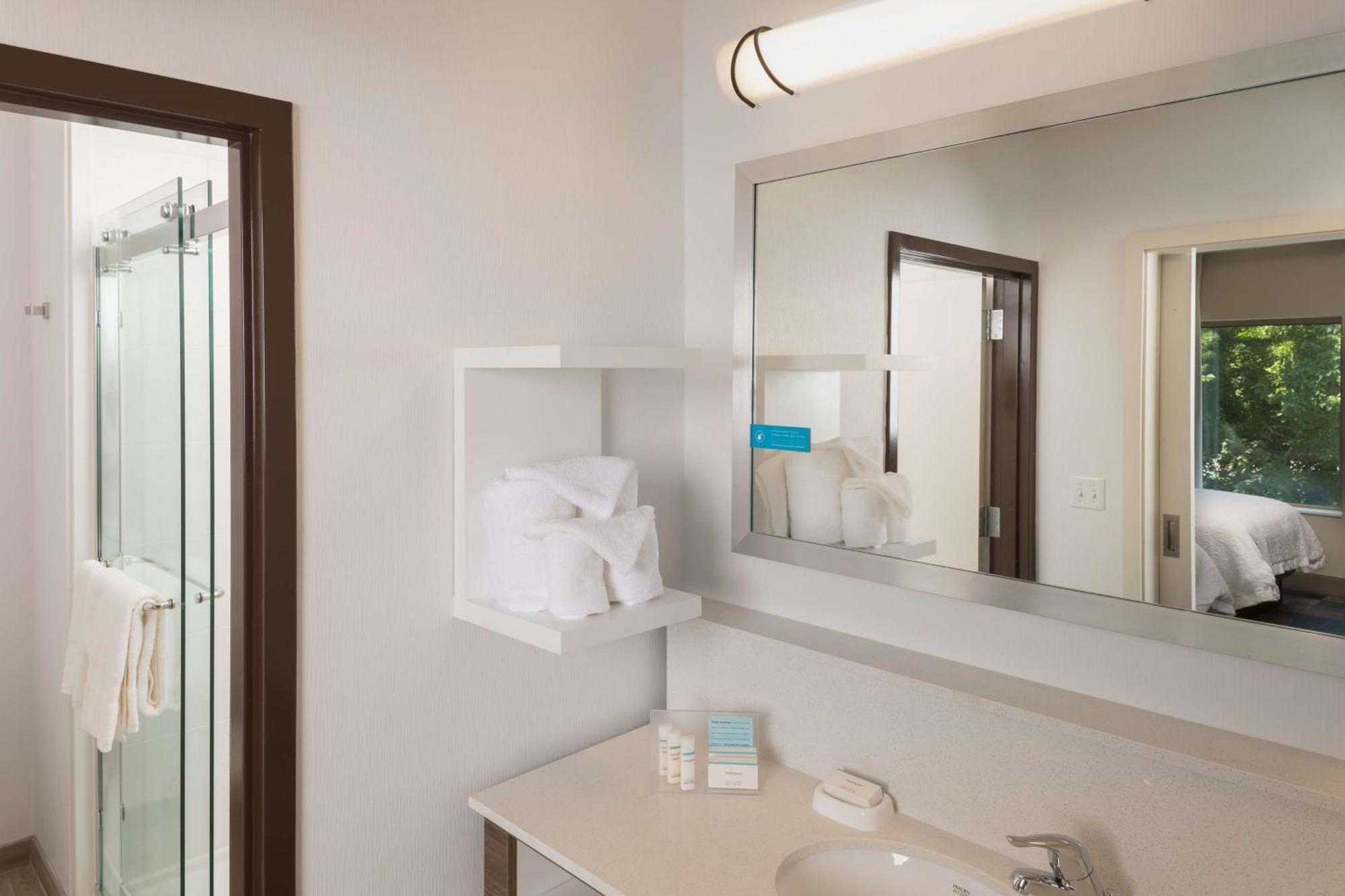 Hampton Inn & Suites-Asheville Biltmore Village, Nc Bagian luar foto