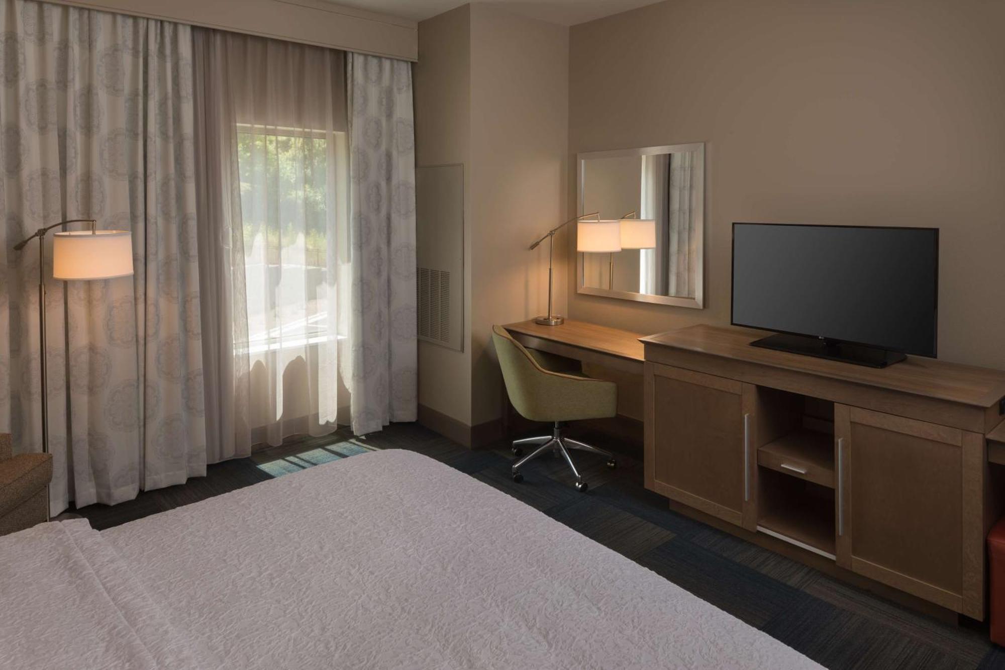 Hampton Inn & Suites-Asheville Biltmore Village, Nc Bagian luar foto