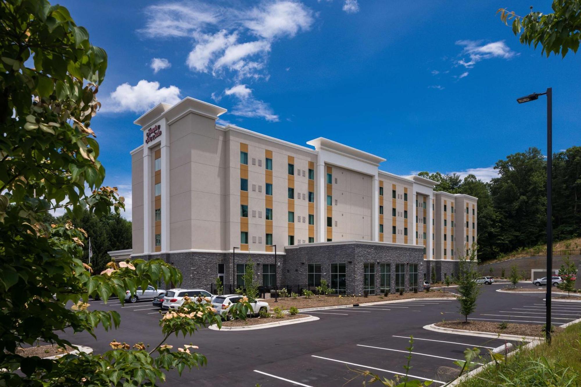 Hampton Inn & Suites-Asheville Biltmore Village, Nc Bagian luar foto